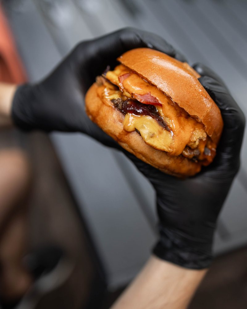 Burger z Bistra Dobre Chutne